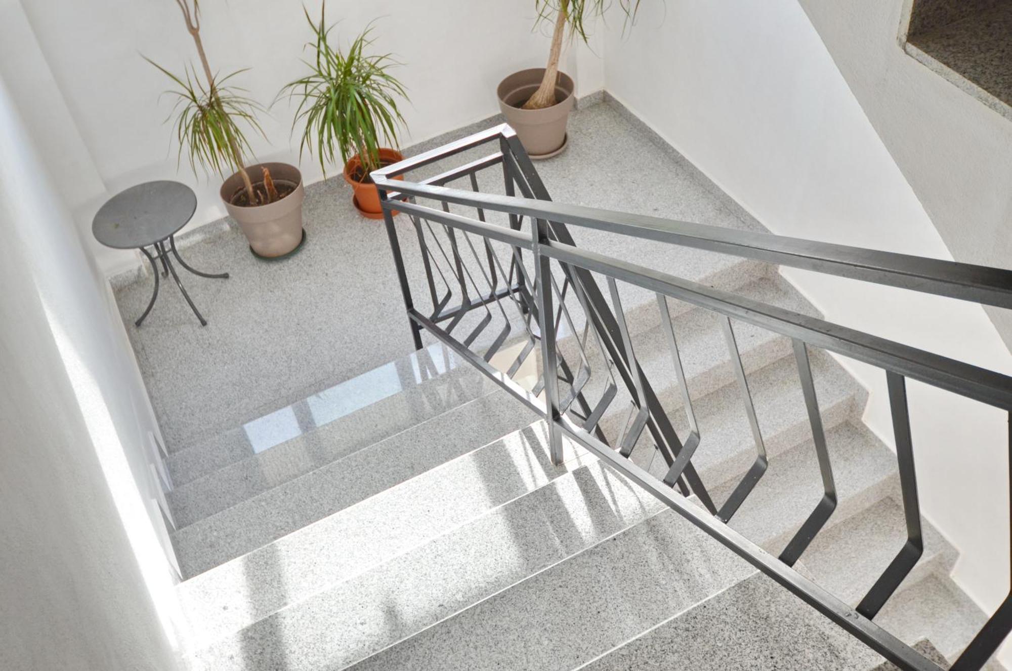 טיווט Apartments Dinko Zifra מראה חיצוני תמונה